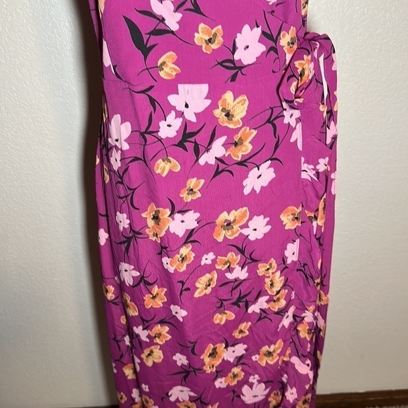 Revolve Flynn Skye Niki Maxi Floral Wrap Dress Size Medium - Picture 3 of 10